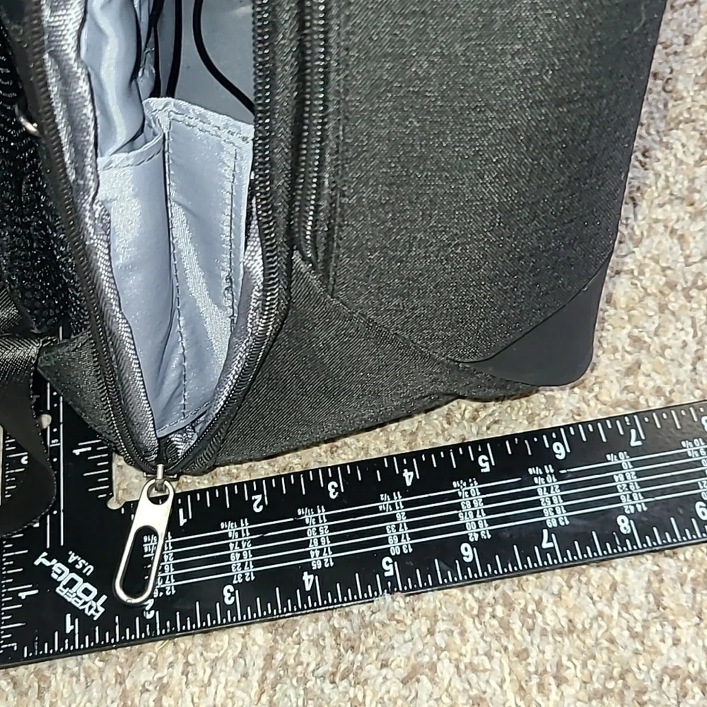 Anit-Theft Backpack With Charging Port
